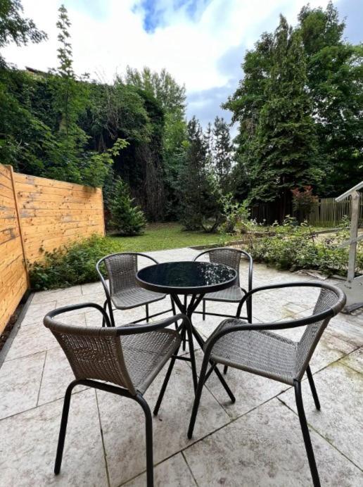 Soul-Apartment Terrasse Privat-Parkplatz Boxspringbett 55Zoll Tv Wlan Leipzig Exterior photo